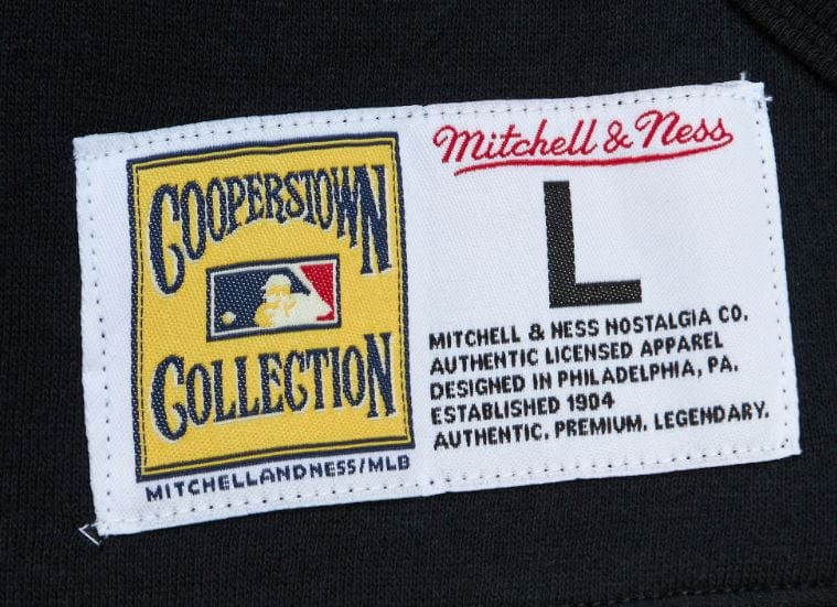 Mitchell & Ness Sweatshirts New York Yankees Mitchell & Ness Black Game Time Vintage Hooded Sweatshirt - Men's