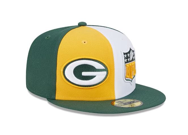 New Era Fitted Hat Green Bay Packers New Era Gold/Green 2023 Sideline 59FIFTY Fitted Hat - Men's