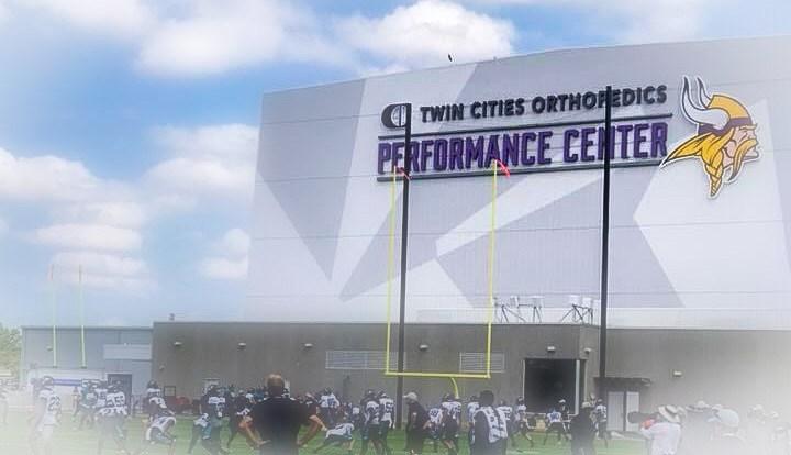 Toups Visits Vikings-Jags Practice and is Floored by Team and New Facilities (MinnesotaSportsFan.com)
