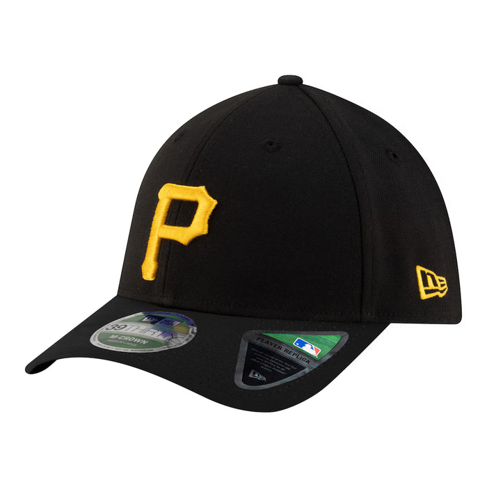 New Era Flex Fit Hat Adult Pittsburgh Pirates New Era Black Player Replica 39THIRTY M-Crown Flex Hat - Men's