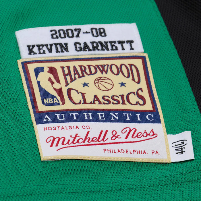 Mitchell & Ness Adult Jersey Adult Kevin Garnett Boston Celtics Mitchell & Ness Green 2007 Throwback Authentic Jersey - Men's