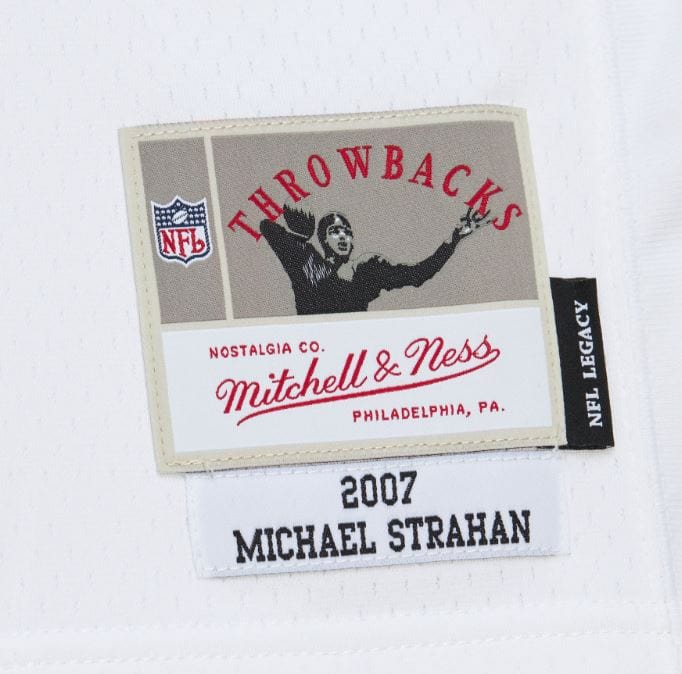 Mitchell & Ness Adult Jersey Michael Strahan New York Giants Mitchell & Ness 2007 White Throwback Jersey - Men's
