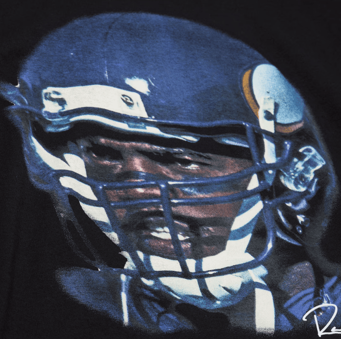 Mitchell & Ness Shirts Adult Randy Moss Minnesota Vikings Mitchell & Ness Black Real NFL Big Face T-Shirt - Men's