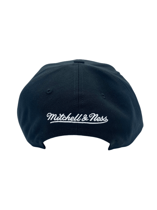 Mitchell & Ness Snapback Hat OSFM / Black Adult Pittsburgh Penguins Mitchell & Ness Black Top Spot Side Patch Snapback Hat - Men's