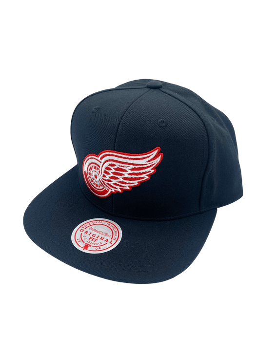 Mitchell & Ness Snapback Hat OSFM / Red Adult Detroit Red Wings Mitchell & Ness Black Top Spot Side Patch Snapback Hat - Men's