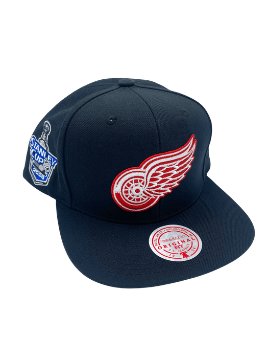 Mitchell & Ness Snapback Hat OSFM / Red Adult Detroit Red Wings Mitchell & Ness Black Top Spot Side Patch Snapback Hat - Men's