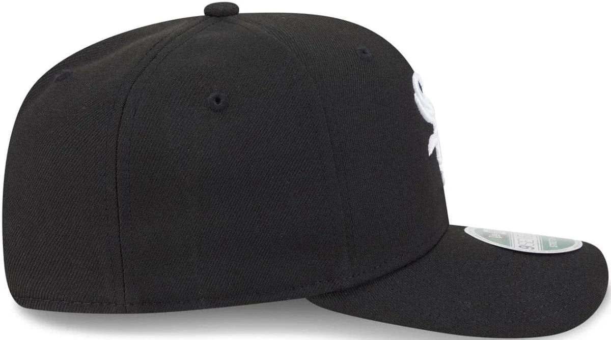 New Era Adjustable Hat OSFA / Black Adult Chicago White Sox New Era Black Replica Team Logo 9SEVENTY Stretch-Snapback Hat - Men's