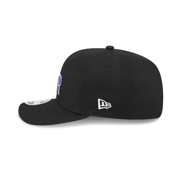 New Era Adjustable Hat OSFA / Black Adult Colorado Rockies New Era Black Replica Team Logo 9SEVENTY Stretch-Snapback Hat - Men's