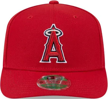 New Era Adjustable Hat OSFA / Red Adult Los Angeles Angels New Era Red Replica Team Logo 9SEVENTY Stretch-Snapback Hat - Men's