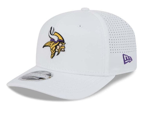 New Era Adjustable Hat OSFA / White Adult Minnesota Vikings New Era White Performance 9SEVENTY Stretch-Snapback Hat - Men's