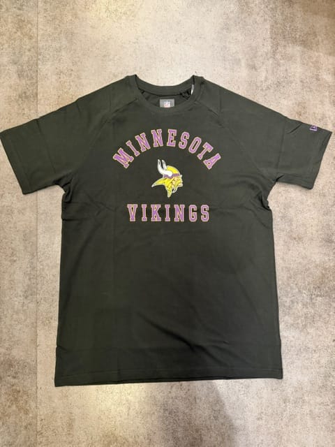 BLACK NFL NEW ERA ARCH TEE - VIKINGS