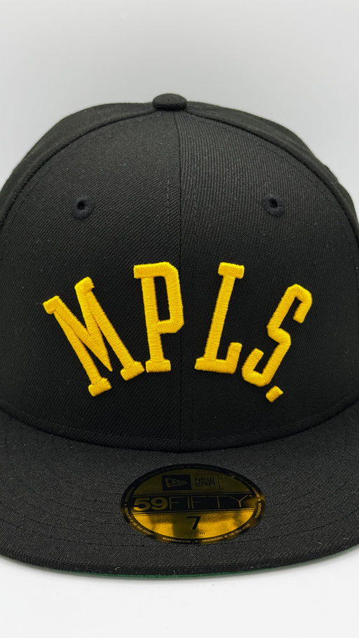 New Era Cap Co. Sized Hats NBA Adult Minneapolis Lakers New Era Black Dome Custom Side Patch 59FIFTY Fitted Hat - Men's