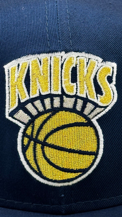 New Era Cap Co. Sized Hats NBA New York Knicks Hardwood Classic Bronson Team Logo 59Fifty Fitted Hat