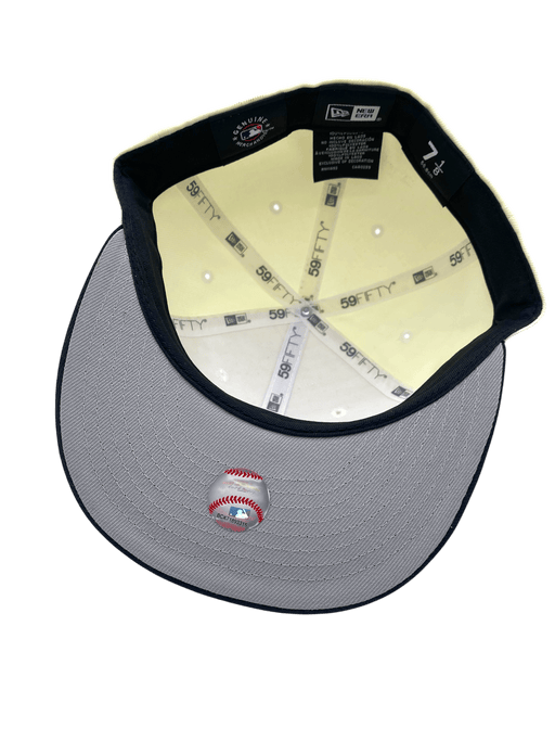 New Era Fitted Hat Adult Chicago White Sox New Era Chrome Plain Jane Southside Custom 59FIFTY Fitted Hat - Men's