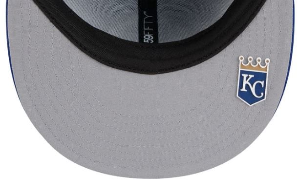 Adult Kansas City Royals New Era Blue 2025 MLB Alternate Clubhouse 59FIFTY Fitted Hat - Men's