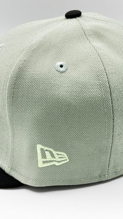 New Era Fitted Hat Adult Las Vegas 51s New Era Green & Black 'The Alien' Custom 59FIFTY Fitted Hat - Men's