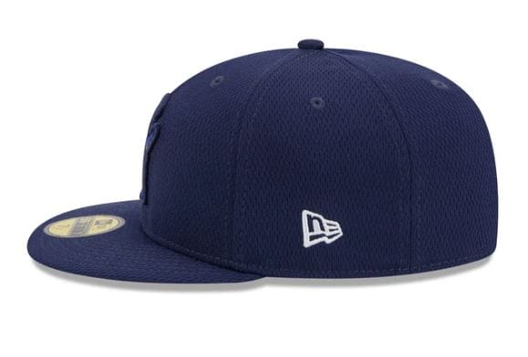Adult Milwaukee Brewers New Era Navy 2025 MLB Alternate Clubhouse 59FIFTY Fitted Hat - Men's