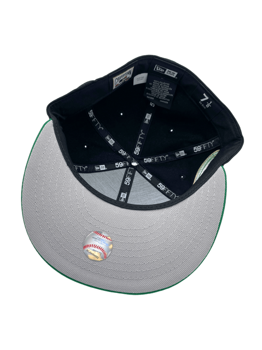 New Era Fitted Hat Adult Minnesota Twins New Era Black/Green Custom Side Patch 59FIFTY Fitted Hat - Men's