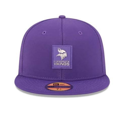 Adult Minnesota Vikings New Era Purple 2025 NFL Sideline 59FIFTY Fitted Hat - Men's