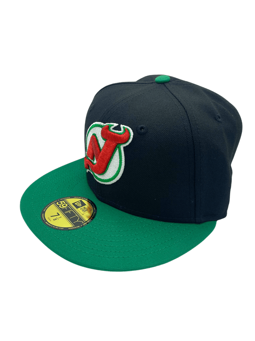 New Era Fitted Hat Adult New Jersey Devils New Era Black/Green Classic Custom Side Patch 59FIFTY Fitted Hat - Men's