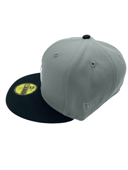 New Era Fitted Hat Adult New York Yankees New Era Gray/Black Iris Custom Side Patch 59FIFTY Fitted Hat - Men's