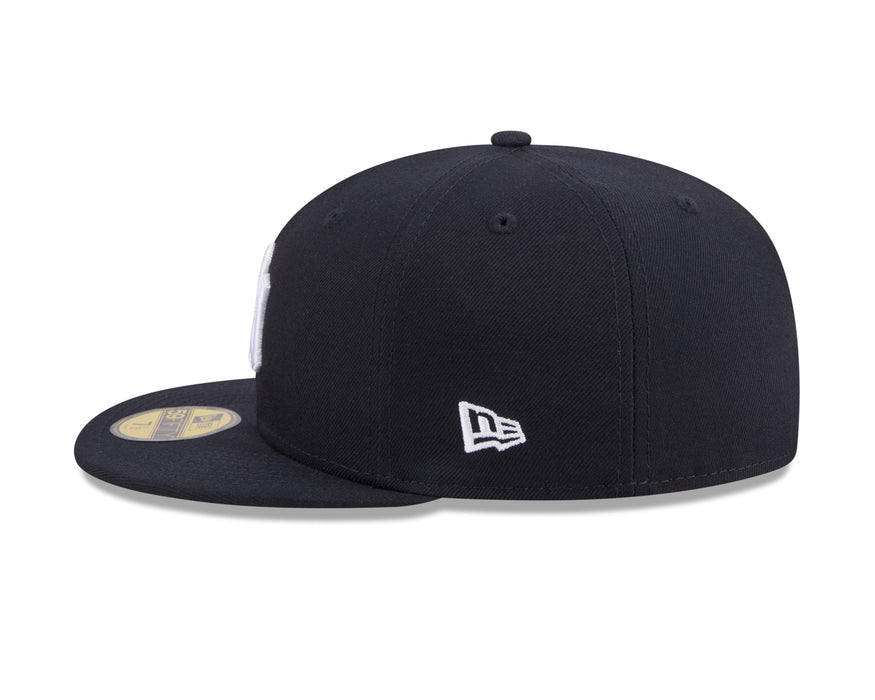 New Era Fitted Hat Adult New York Yankees New Era Navy 2026 Jackie Robinson Day Side Patch On Field 59FIFTY Fitted Hat - Men's