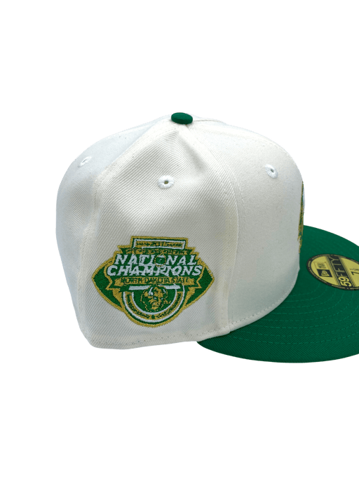New Era Fitted Hat Adult North Dakota State Bison New Era Chrome/Green Custom Side Patch 59FIFTY Fitted Hat - Men's