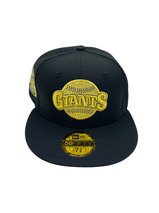 New Era Fitted Hat Adult San Francisco Giants New Era Black Remastered Custom Side Patch 59FIFTY Fitted Hat - Men's