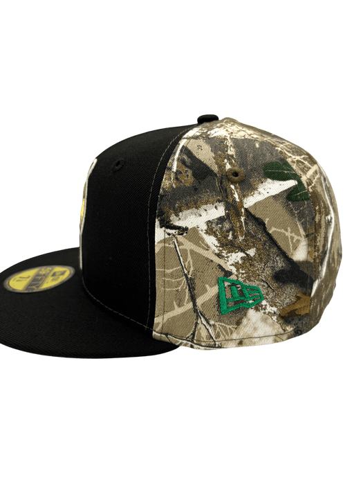 New Era Fitted Hat Adult Worcester Woo Sox New Era Black/Camo Real Tree Custom 59FIFTY Fitted Hat - Men's
