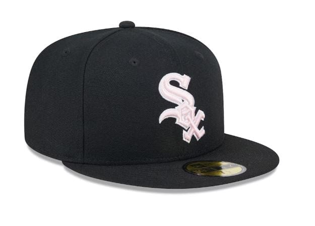 New Era Fitted Hat Chicago White Sox New Era Black 2024 Mother's Day 59FIFTY Fitted Hat