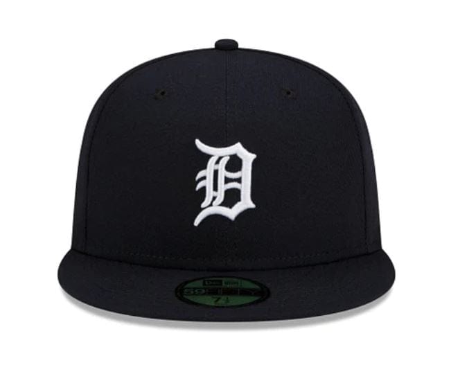 New Era Fitted Hat Detroit Tigers New Era Black and White Collection 59FIFTY Fitted Hat