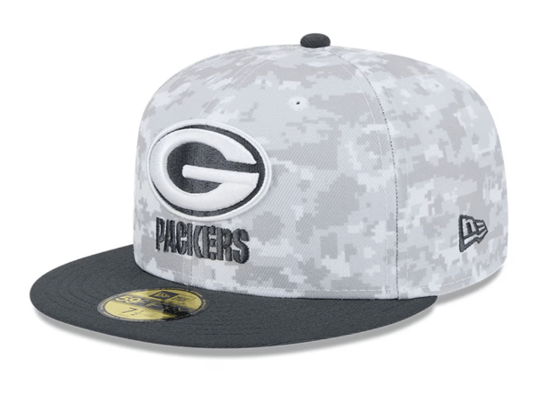 New Era Fitted Hat Green Bay Packers New Era Camo 2024 Salute To Service 59FIFTY Fitted Hat