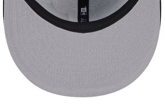 New Era Fitted Hat Las Vegas Raiders New Era Gray/Black 2023 Sideline 59FIFTY Fitted Hat - Men's