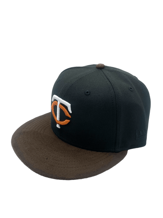 New Era Fitted Hat Minnesota Twins New Era Black/Brown Suede Bill Custom Side Patch 59FIFTY Fitted Hat - Men's