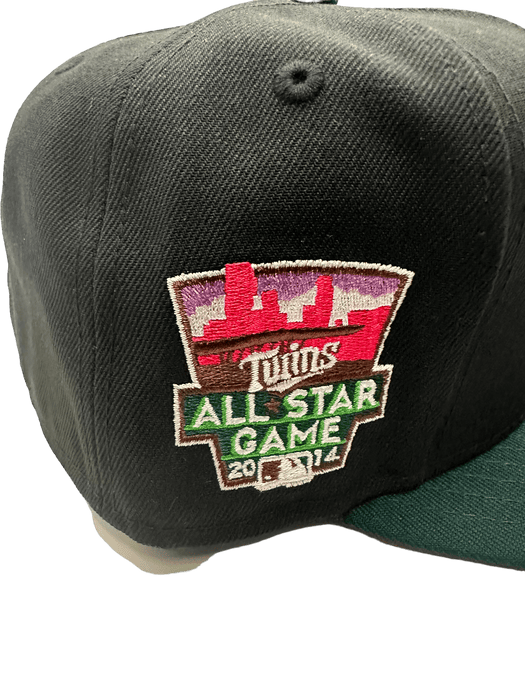New Era Fitted Hat Minnesota Twins New Era Black/Green Custom Side Patch 59FIFTY Fitted Hat