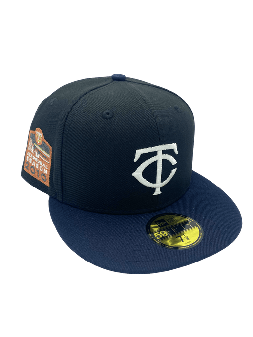 New Era Fitted Hat Minnesota Twins New Era Black/Navy Custom Side Patch 59FIFTY Fitted Hat - Men's