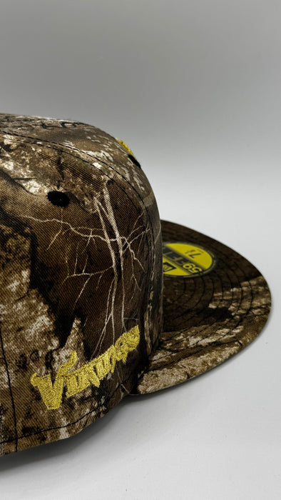 New Era Fitted Hat Minnesota Vikings New Era APEX Real Tree Camo Custom Side Patch 59FIFTY Fitted Hat - Men's