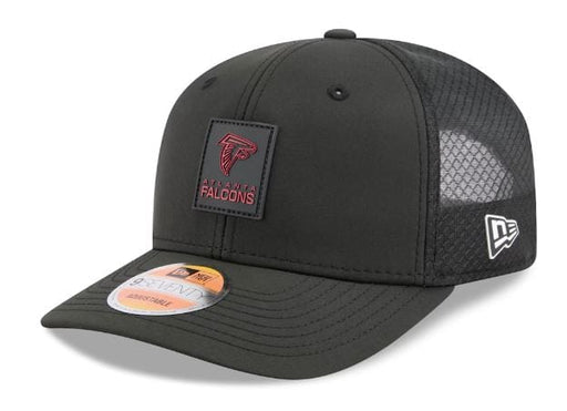 Adult Atlanta Falcons New Era Black 2025 NFL Sideline 9SEVENTY Adjustable Trucker Hat - Men's