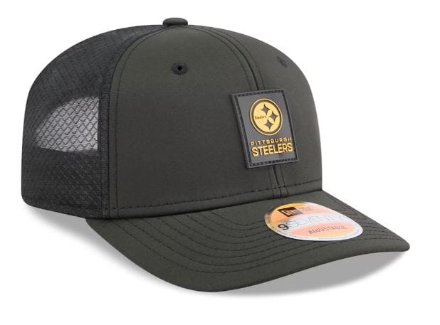 Adult Pittsburgh Steelers New Era Black 2025 NFL Sideline 9SEVENTY Adjustable Trucker Hat - Men's