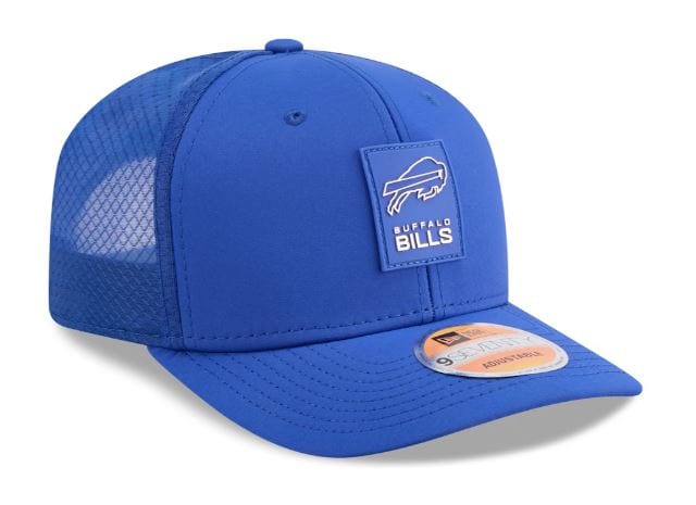 Adult Buffalo Bills New Era Blue 2025 NFL Sideline 9SEVENTY Adjustable Trucker Hat - Men's