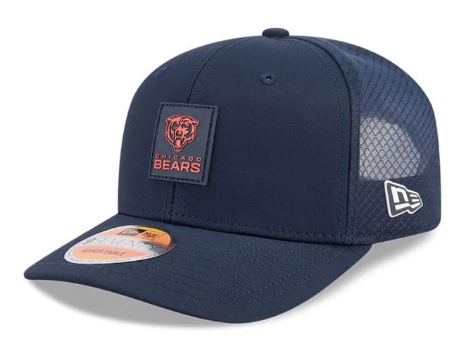 Adult Chicago Bears New Era Navy 2025 NFL Sideline 9SEVENTY Adjustable Trucker Hat - Men's
