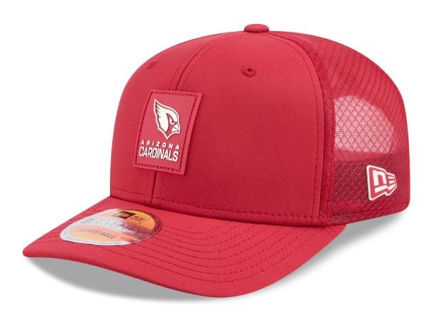 Adult Arizona Cardinals New Era Red 2025 NFL Sideline 9SEVENTY Adjustable Trucker Hat - Men's