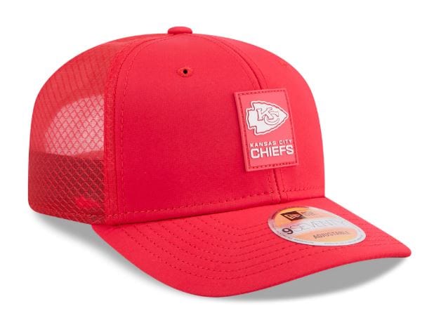 Adult Kansas City Chiefs New Era Red 2025 NFL Sideline 9SEVENTY Adjustable Trucker Hat - Men's
