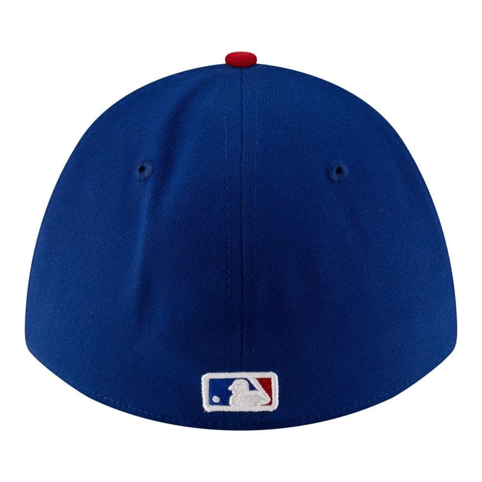 New Era Flex Fit Hat Adult Chicago Cubs New Era Blue Player Replica 39THIRTY M-Crown Flex Hat - Men's