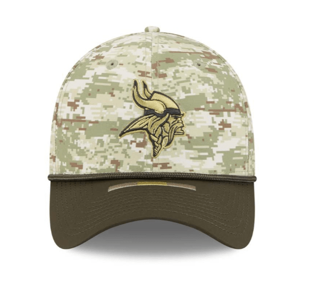New Era Flex Hat Adult Minnesota Vikings New Era Camo 2025 NFL Salute to Service 39THIRTY Flex Fit Hat - Men's