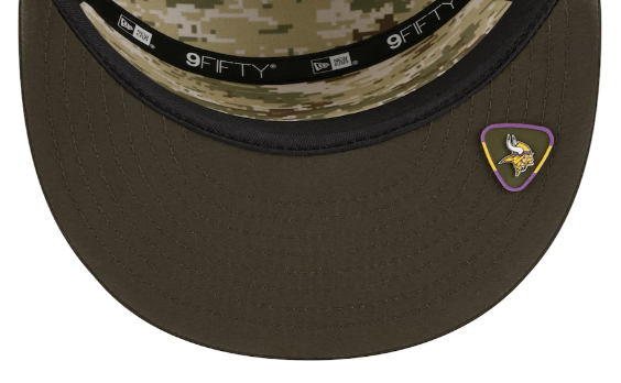 Adult Minnesota Vikings New Era 2025 Dark Green NFL Salute to Service Split Panel 9FIFTY Snapback Hat - Men's