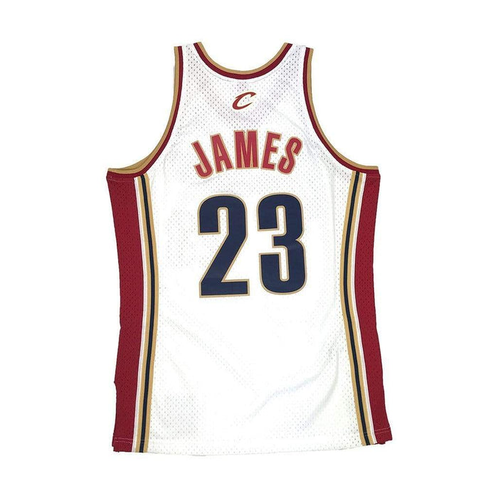L) Vintage LeBron James Cleveland Cavaliers Jersey