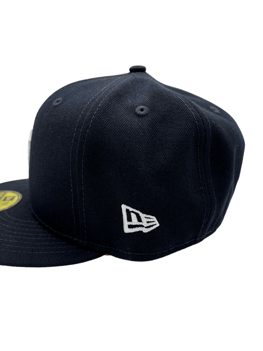 Detroit Tigers New Era Chrome 59FIFTY Fitted Hat - Stone/Black