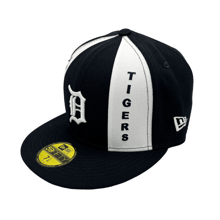 New Era Detroit Tigers Swinging Tiger Pinstripe Side Patch Fitted